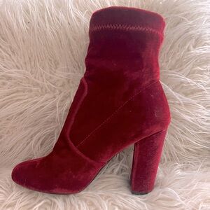 YOKI Red Velvet Slip on Bootie size 8.5